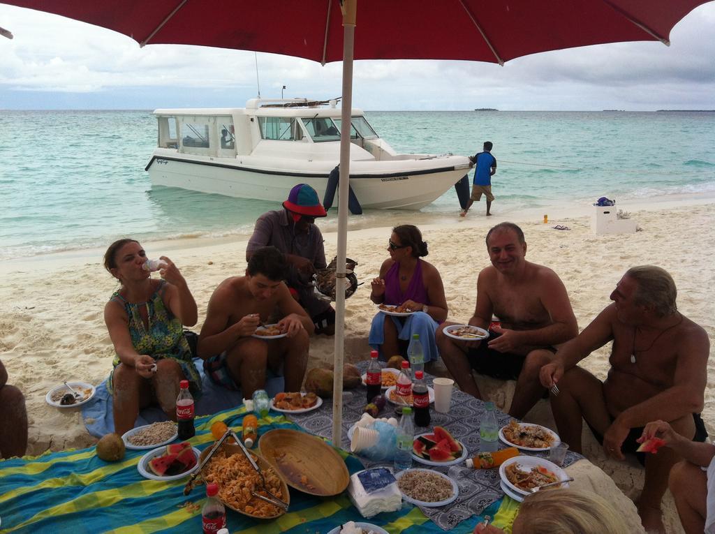 Sunset Holidays Huraa Luaran gambar