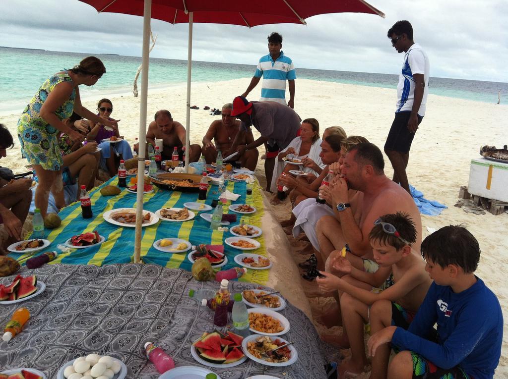 Sunset Holidays Huraa Luaran gambar