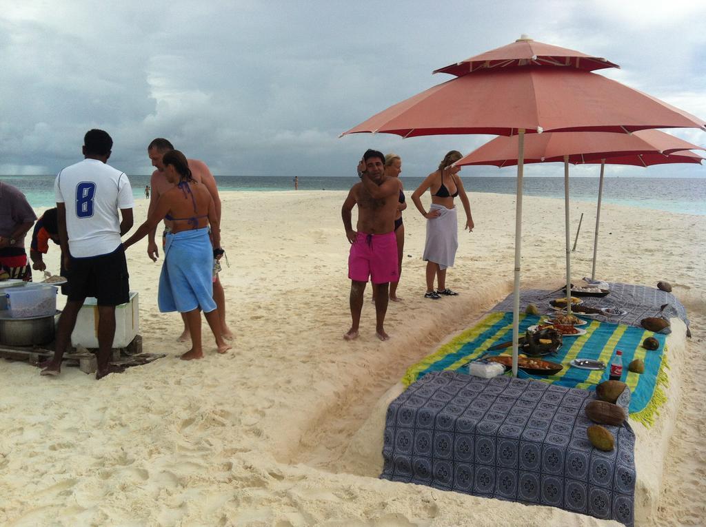 Sunset Holidays Huraa Luaran gambar