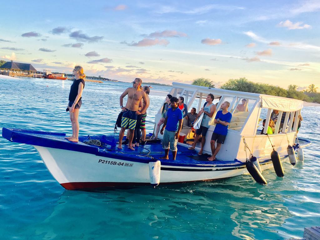 Sunset Holidays Huraa Luaran gambar