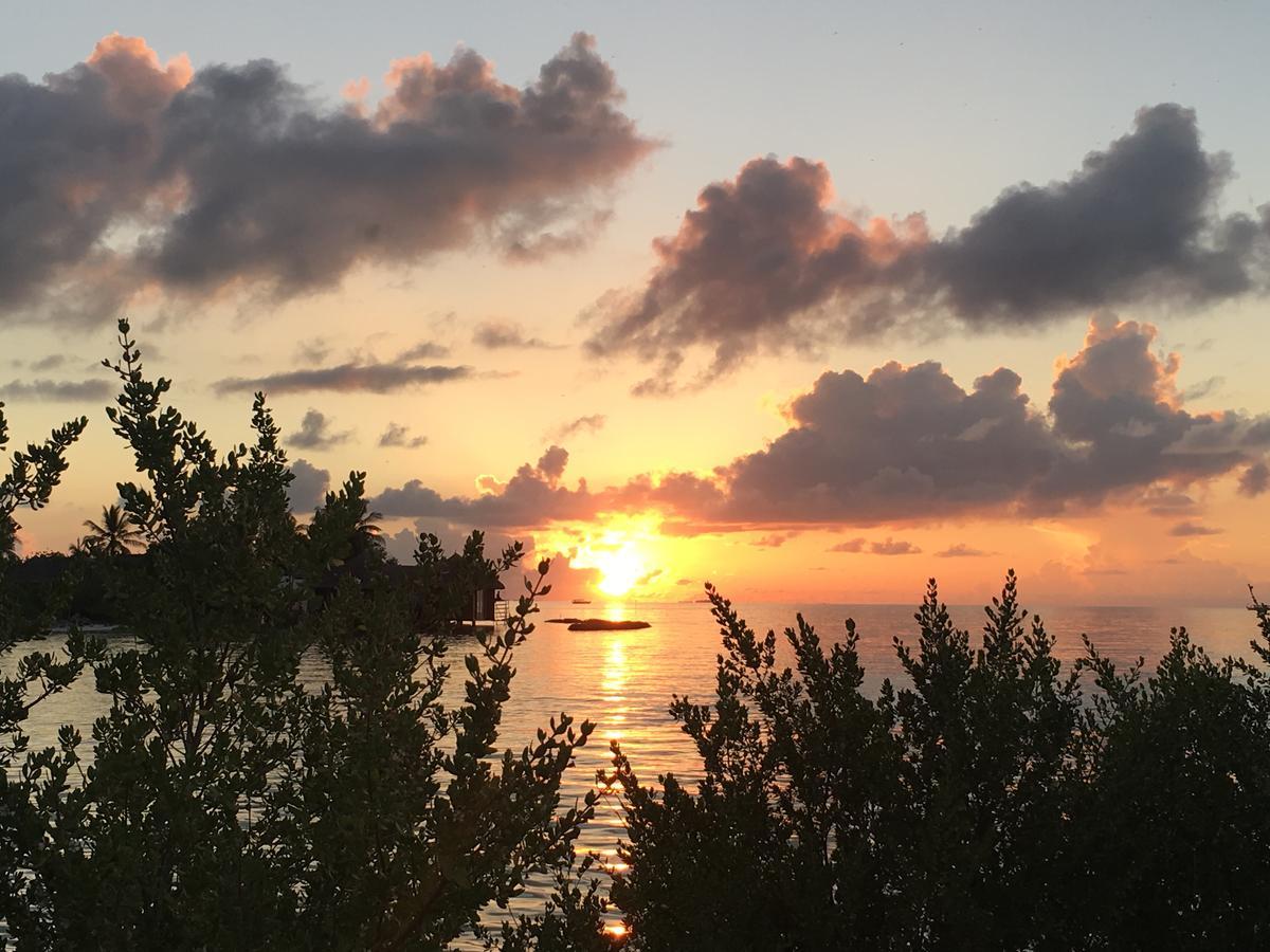 Sunset Holidays Huraa Luaran gambar