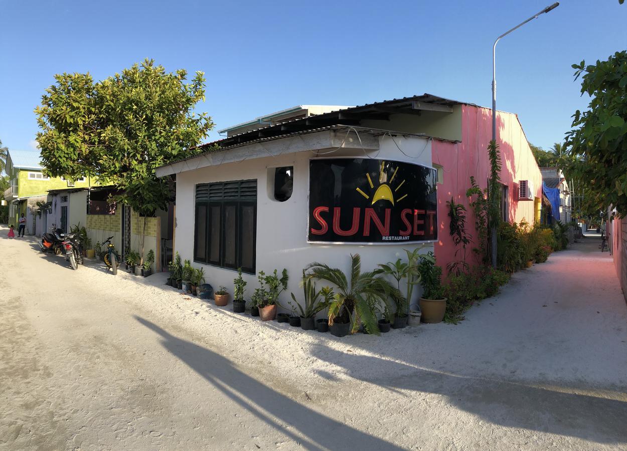 Sunset Holidays Huraa Luaran gambar